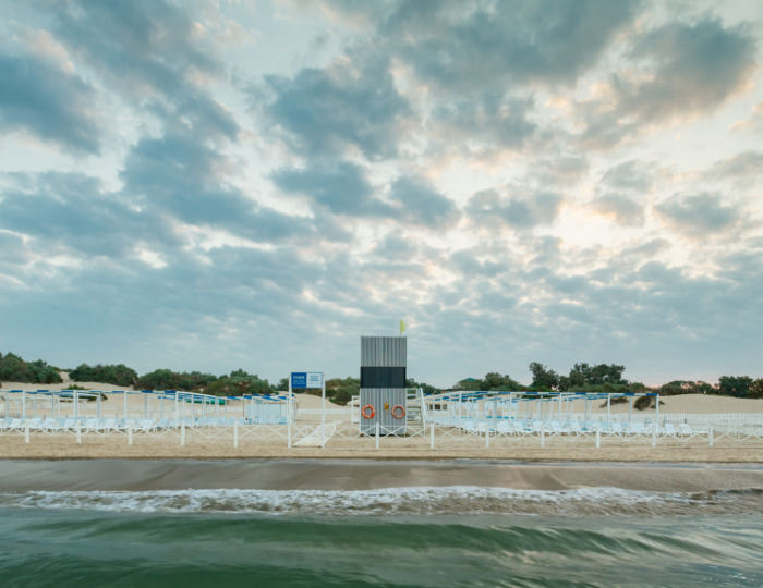 Оборудованный пляж - Курортный комплекс Pontos Family Resort Zarya / Понтос Фэмили Резорт Заря